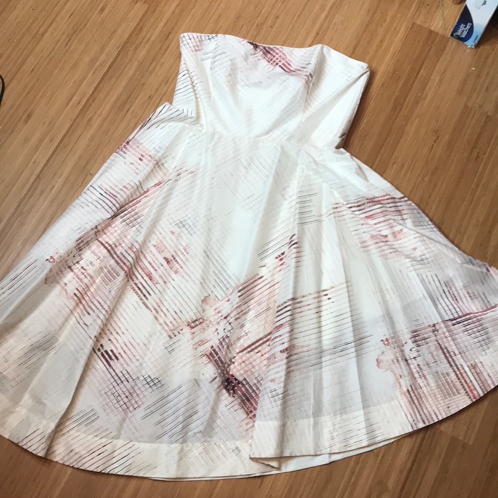 New White House black market dress